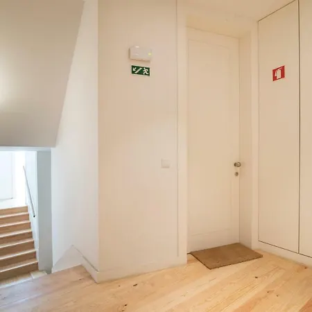 Rouge In The Heart Apartment