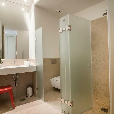 Rouge In The Heart Lissabon